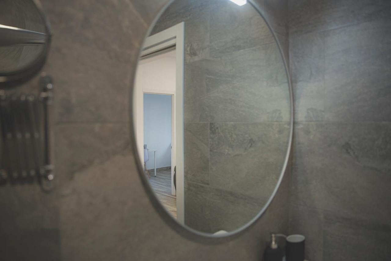 Acogedor Apartamento En Triana Σεβίλλη Εξωτερικό φωτογραφία